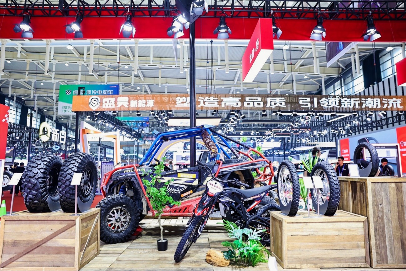 1700809051444137.jpg 7.jpg